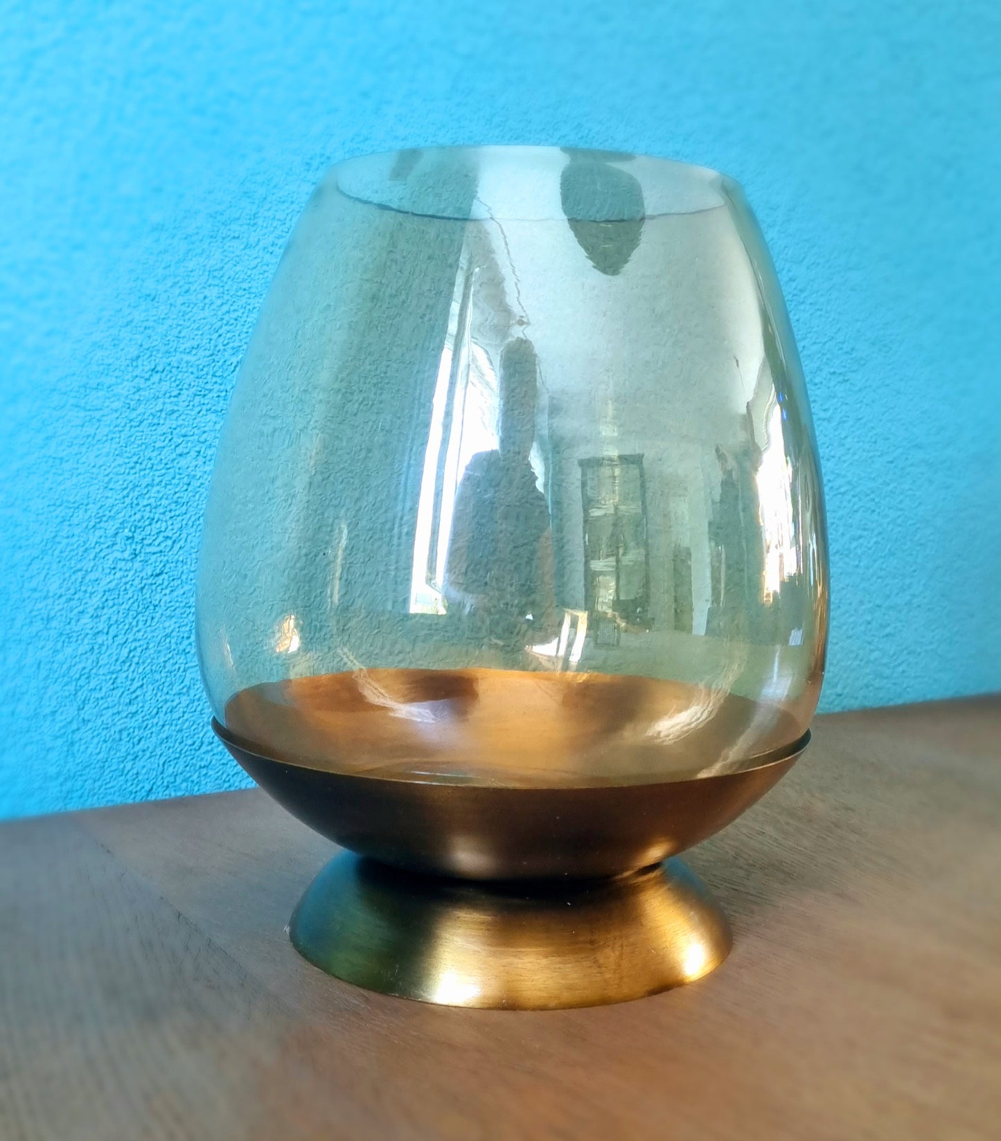 Lantern made of glass on a gold-coloured base 
