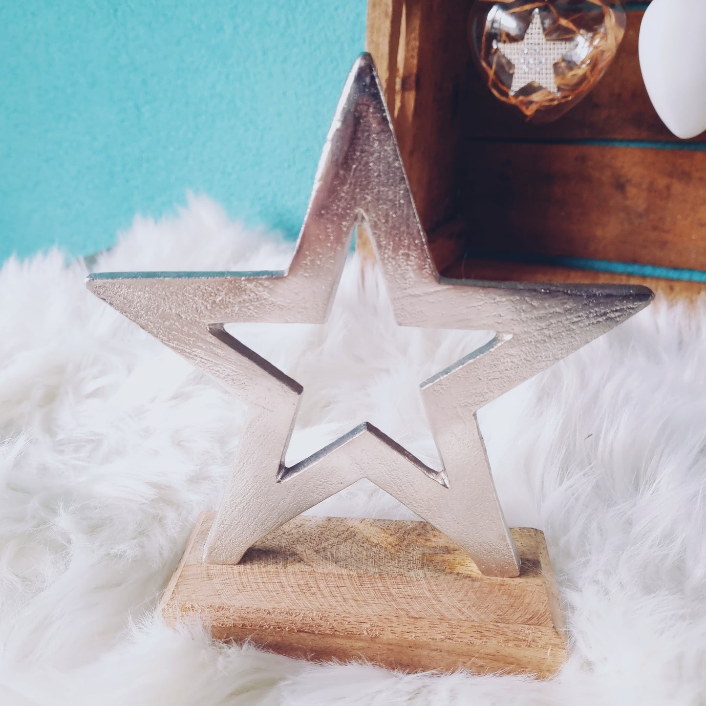 Christmas star on wooden base from €5.95